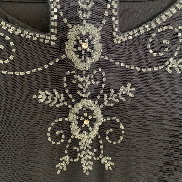 Dress - Picture 7 of 8